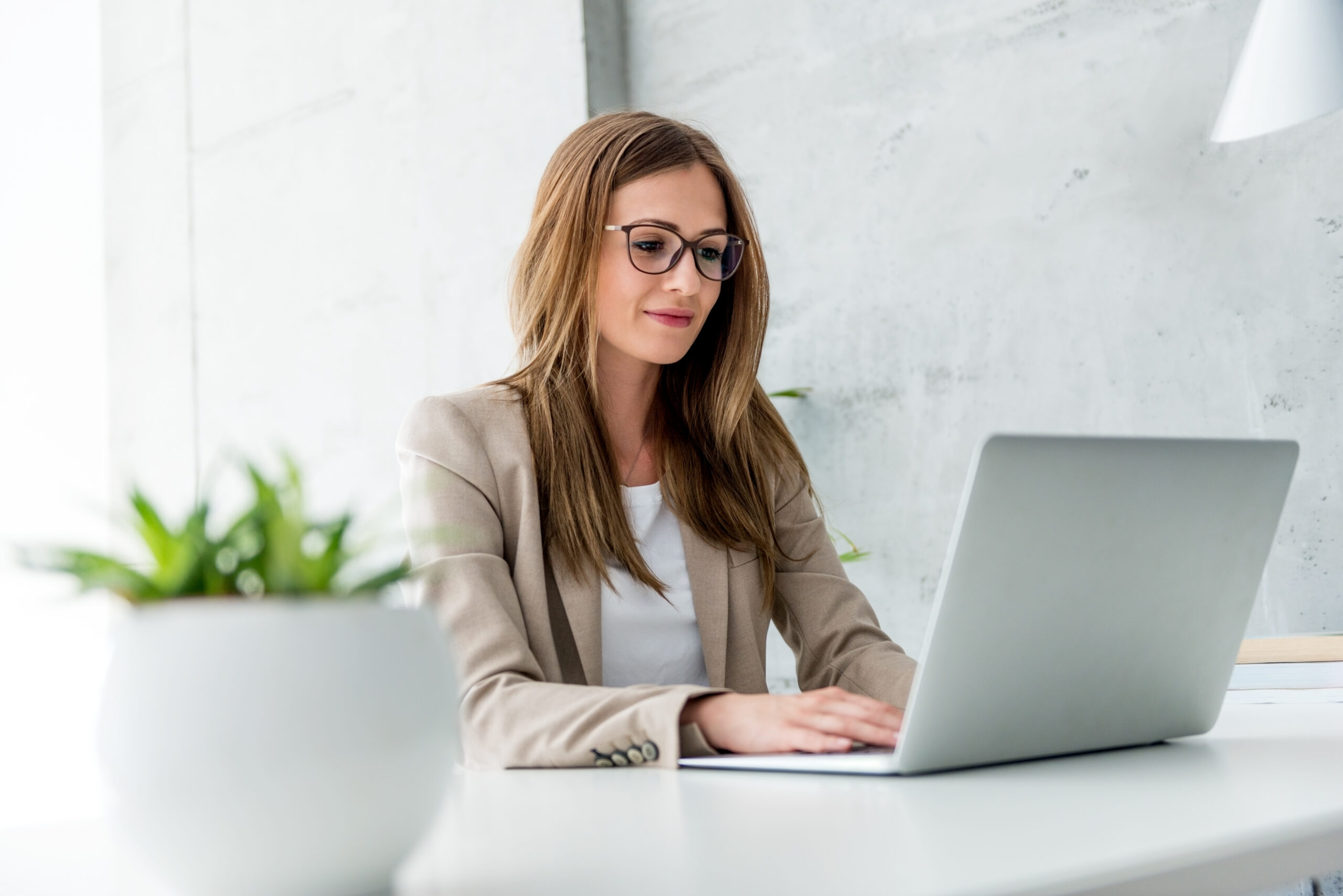 How AI Scribe Software Supports Smarter CPT and HCPCS Coding